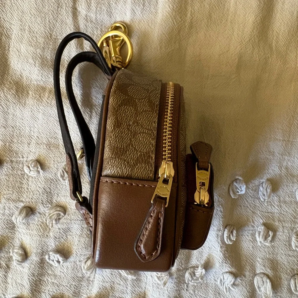 Coach Mini Backpack KeyChain - Picture 8 of 8